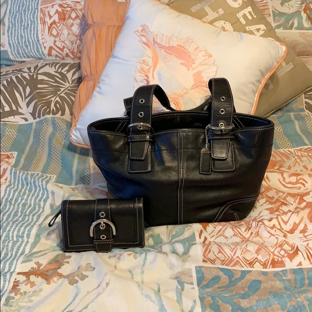 Reduced 💐 for quick saleCoach handbag & wallet